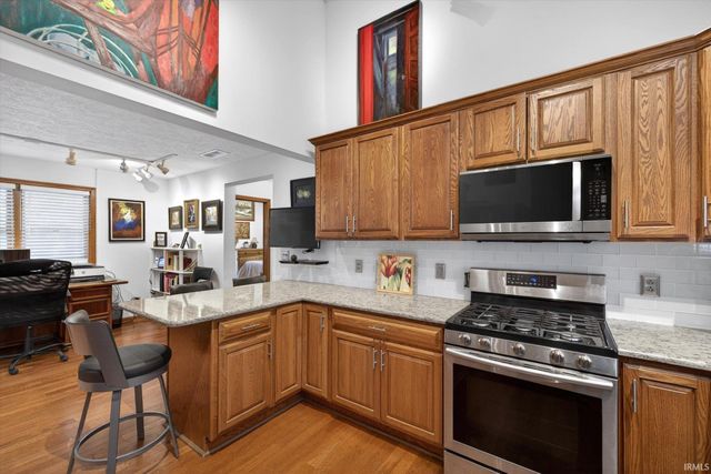 4127 N Northwood Lane, Bloomfield, IN 47424