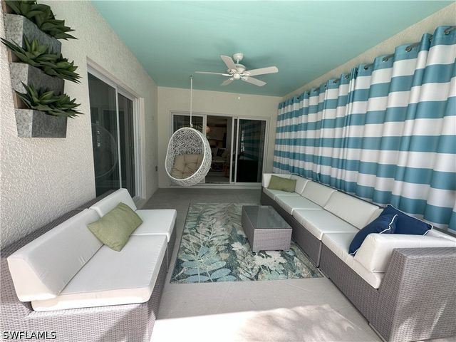 798 107th AVE N, Naples, FL 34108