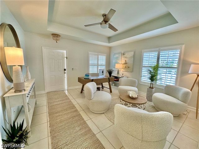 798 107th AVE N, Naples, FL 34108