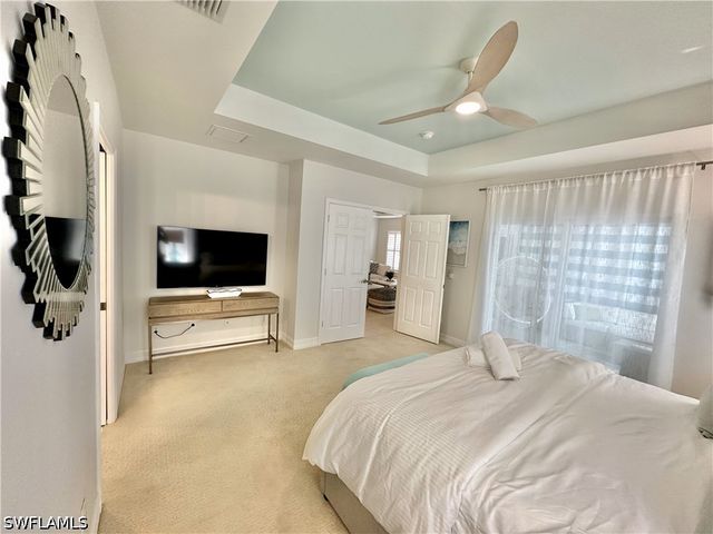 798 107th AVE N, Naples, FL 34108