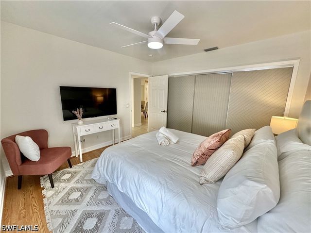 798 107th AVE N, Naples, FL 34108