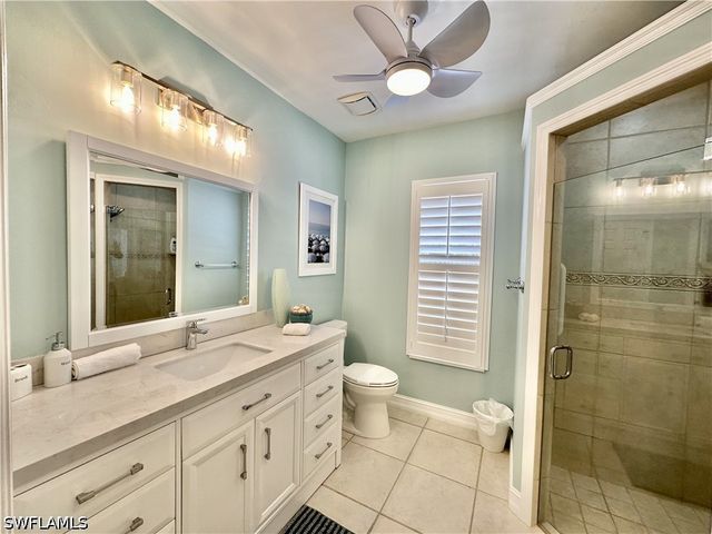 798 107th AVE N, Naples, FL 34108