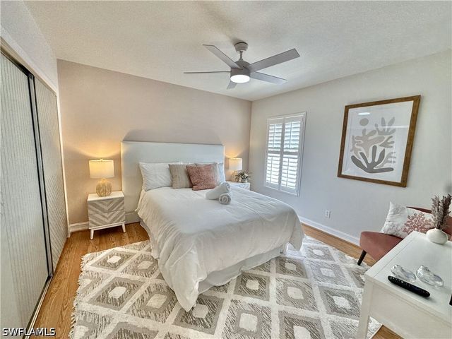 798 107th AVE N, Naples, FL 34108