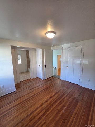 65 S Clinton Street B, Poughkeepsie, NY 12601