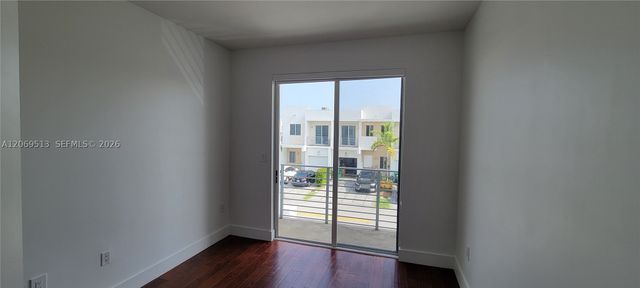 10219 NW 72nd Ter, Doral, FL 33178
