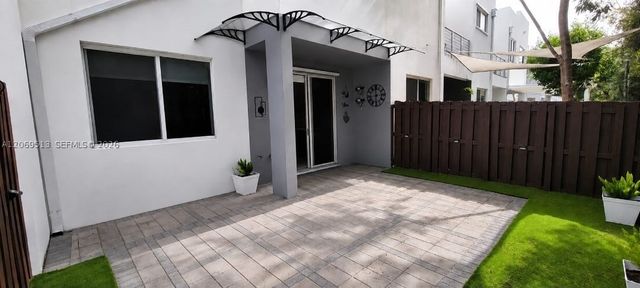 10219 NW 72nd Ter, Doral, FL 33178