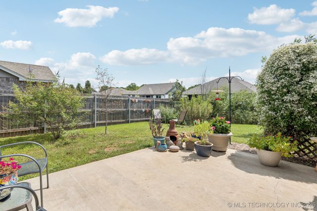 3662 E 144th Street S, Bixby, OK 74008