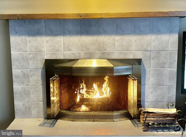 1029 BEACH LANE, Manahawkin, NJ 08050