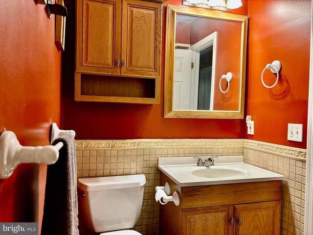 1029 BEACH LANE, Manahawkin, NJ 08050