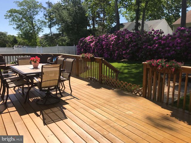 1029 BEACH LANE, Manahawkin, NJ 08050