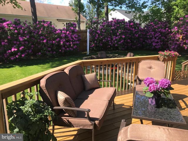 1029 BEACH LANE, Manahawkin, NJ 08050