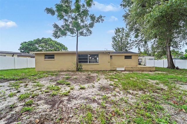 6177 MAPLEWOOD DRIVE, New Port Richey, FL 34653