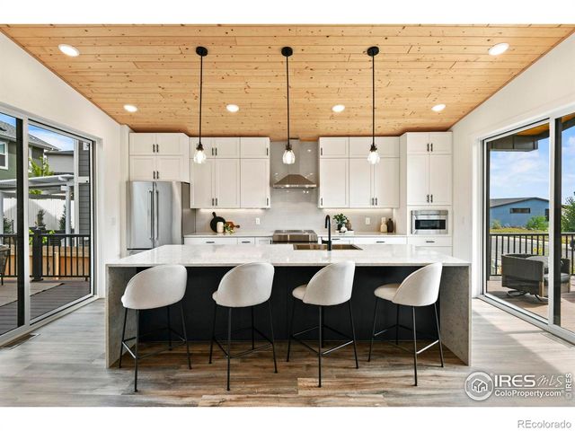 955 Arapahoe Circle, Louisville, CO 80027