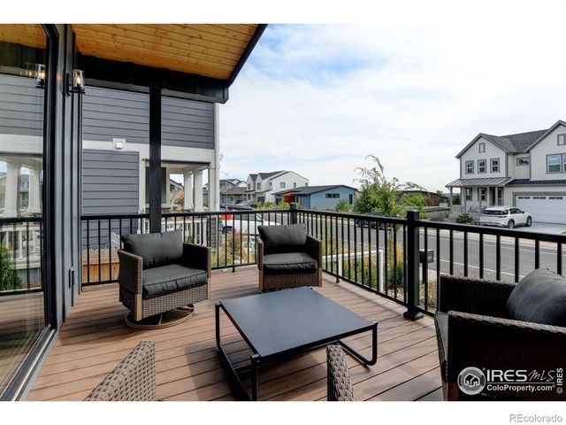 955 Arapahoe Circle, Louisville, CO 80027