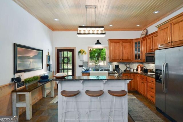 50 Trails End Court, Ellijay, GA 30536