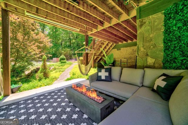 50 Trails End Court, Ellijay, GA 30536