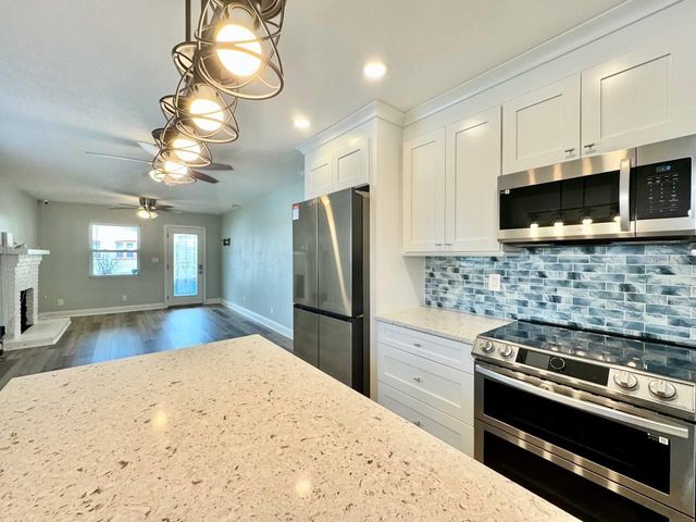 5907 N OLA AVENUE, Tampa, FL 33604