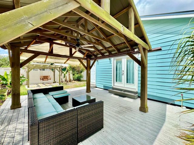 5907 N OLA AVENUE, Tampa, FL 33604