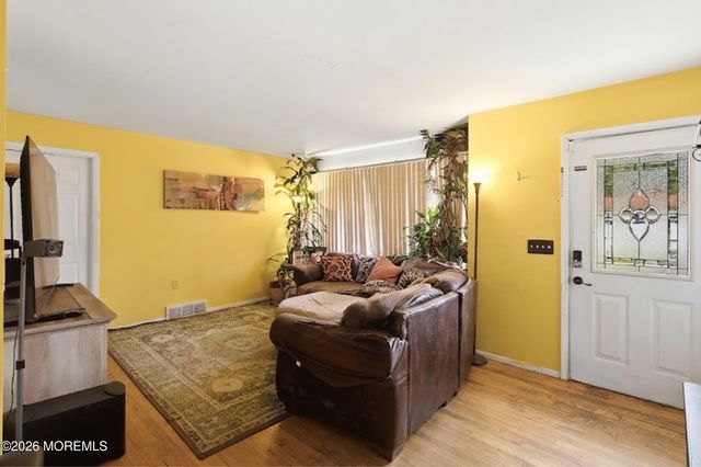 766 Bennetts Mills Road, Jackson, NJ 08527