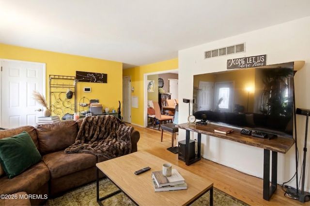 766 Bennetts Mills Road, Jackson, NJ 08527