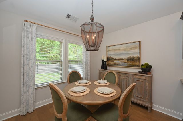 249 Blackthorn Ln, Gallatin, TN 37066