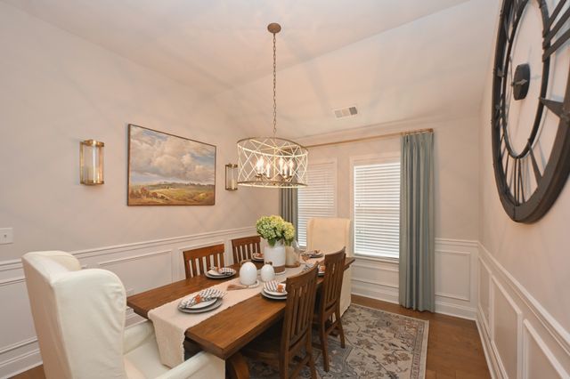 249 Blackthorn Ln, Gallatin, TN 37066