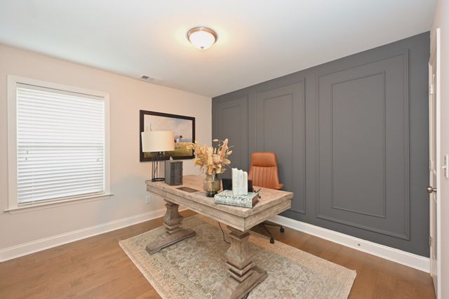 249 Blackthorn Ln, Gallatin, TN 37066