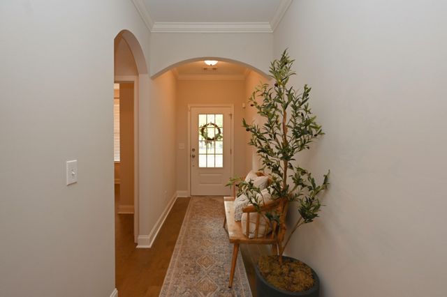 249 Blackthorn Ln, Gallatin, TN 37066