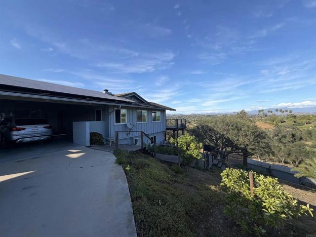 435 Rancho Camino, Fallbrook, CA 92028