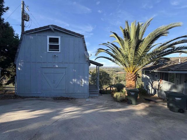 435 Rancho Camino, Fallbrook, CA 92028