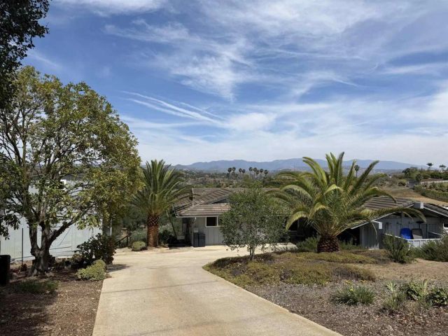 435 Rancho Camino, Fallbrook, CA 92028