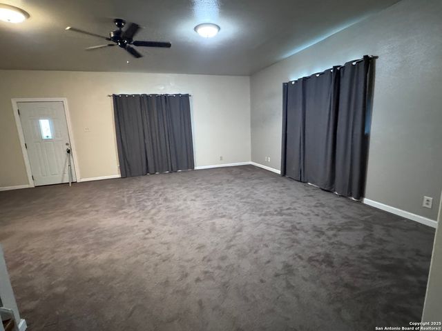 1007 Saldana, San Antonio, TX 78225