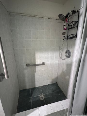 1007 Saldana, San Antonio, TX 78225