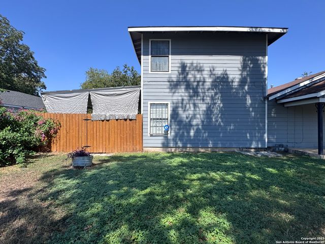 1007 Saldana, San Antonio, TX 78225