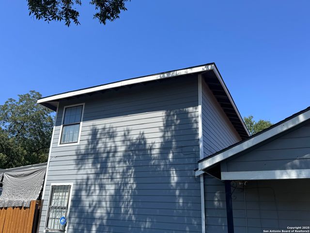 1007 Saldana, San Antonio, TX 78225