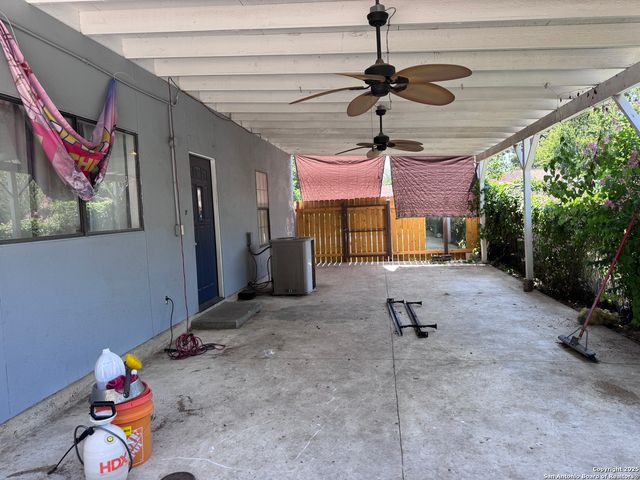 1007 Saldana, San Antonio, TX 78225