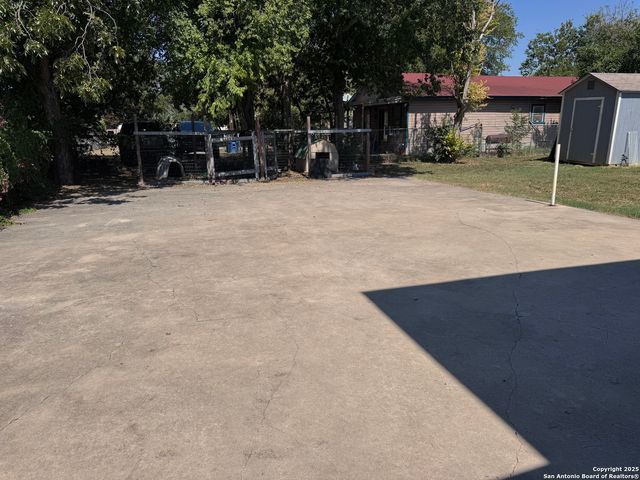 1007 Saldana, San Antonio, TX 78225