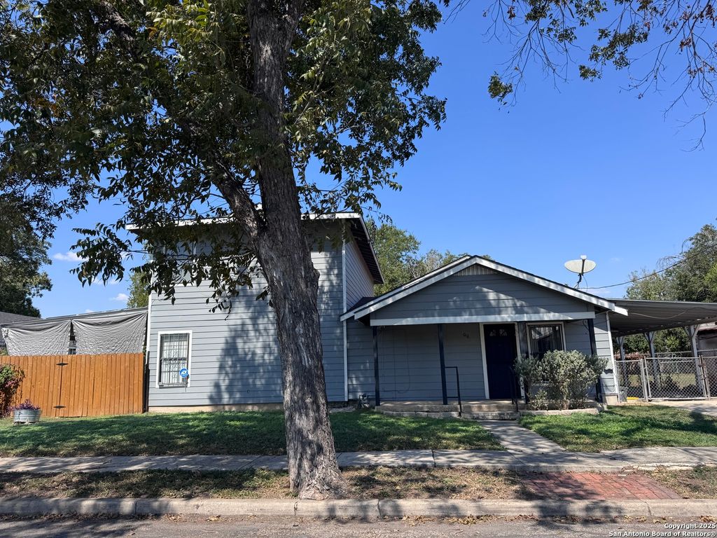 1007 Saldana, San Antonio, TX 78225