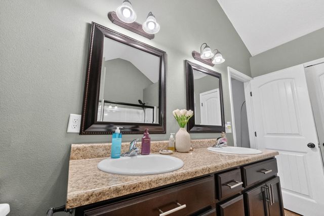 210 Dogwood Street, Sparta, MO 65753