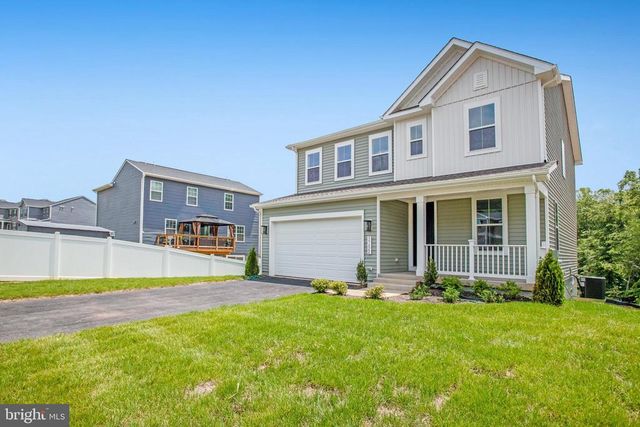 35622 PINE NEEDLE LN, Locust Grove, VA 22508