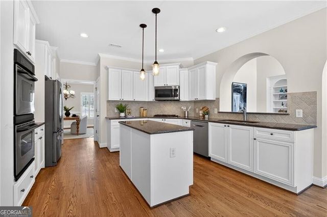 219 Savanna Estates Court, Canton, GA 30115