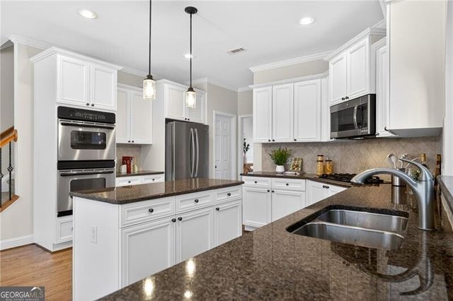 219 Savanna Estates Court, Canton, GA 30115