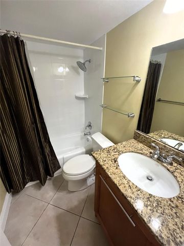 1460 NE 18th Street 104, Fort Lauderdale, FL 33305