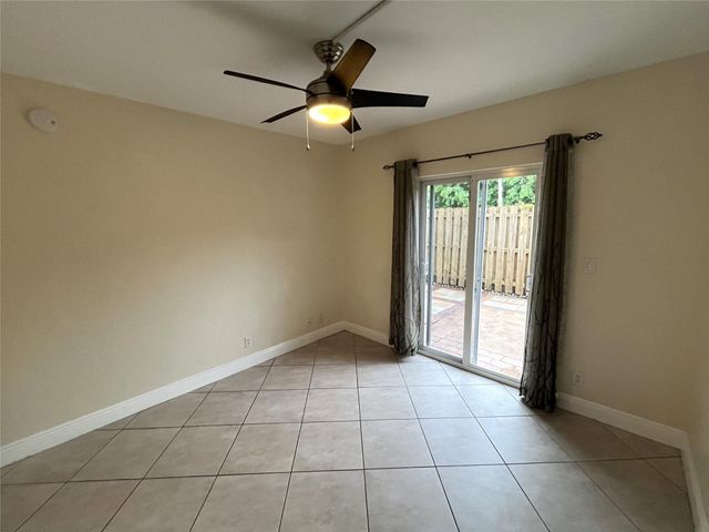 1460 NE 18th Street 104, Fort Lauderdale, FL 33305