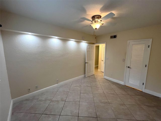 1460 NE 18th Street 104, Fort Lauderdale, FL 33305