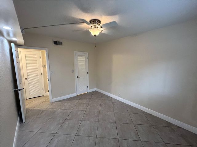 1460 NE 18th Street 104, Fort Lauderdale, FL 33305