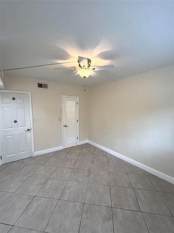 1460 NE 18th Street 104, Fort Lauderdale, FL 33305