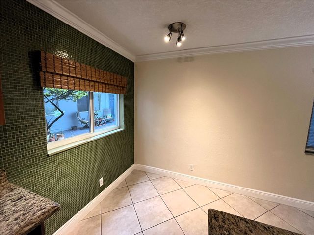 1460 NE 18th Street 104, Fort Lauderdale, FL 33305