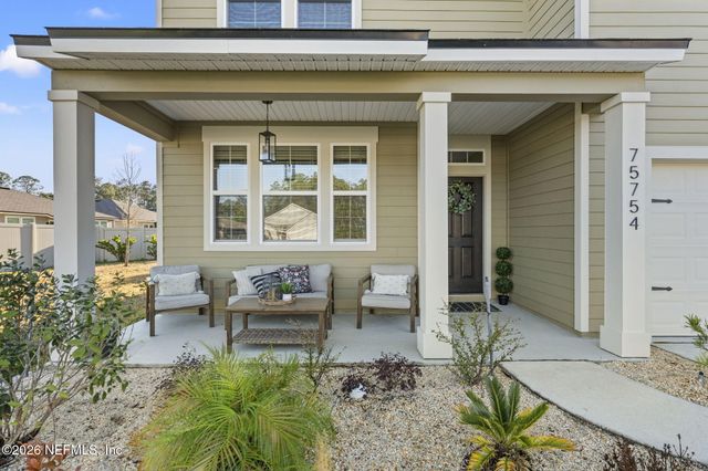 75754 EGRET LANDING Court, Yulee, FL 32097