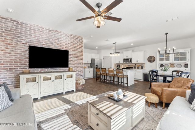 75754 EGRET LANDING Court, Yulee, FL 32097